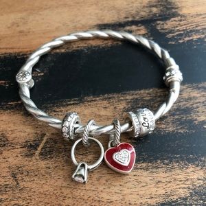 🆕 Brighton “LOVE” Charm Bracelet ❤️❤️